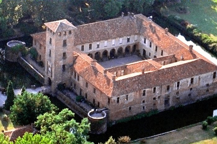 Castello Peschiera Borromeo Panorama